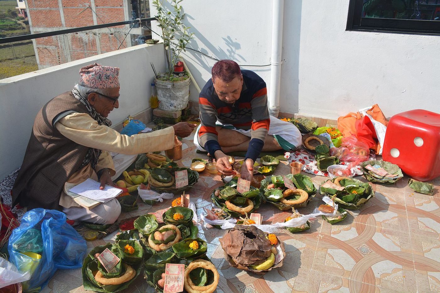 श्राद्ध और पितृ पक्ष: पितरों के प्रति श्रद्धा और तर्पण की परंपरा